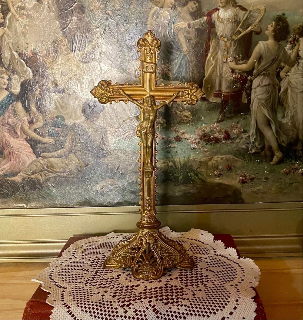 Antique Early 1900s Gothic Revival Standing Crucifix Gold Altar Cross 12”